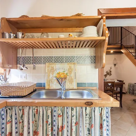 Ancient In The Countryside Of Stilo With Garden Holiday home