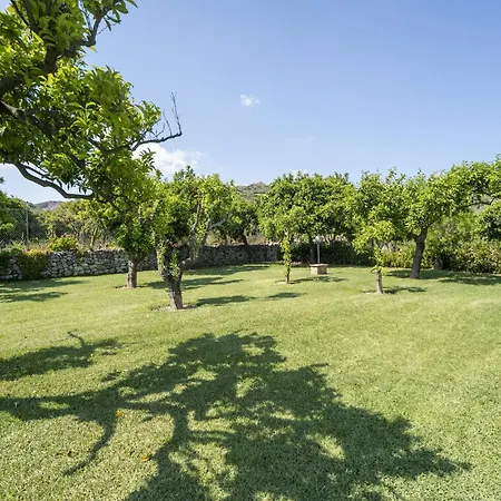 Holiday home Ancient In The Countryside Of Stilo With Garden *