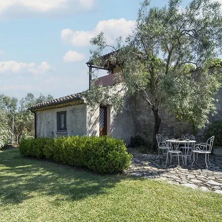 Holiday home Ancient In The Countryside Of Stilo With Garden *