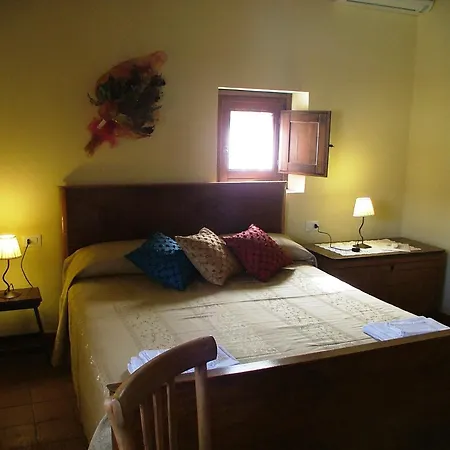 Holiday home Ancient In The Countryside Of Stilo With Garden