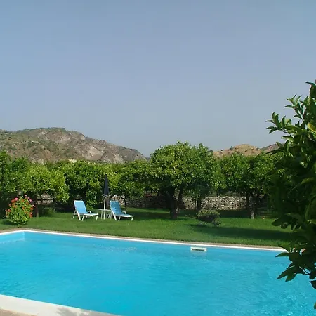 Holiday home Ancient In The Countryside Of Stilo With Garden Guardavalle