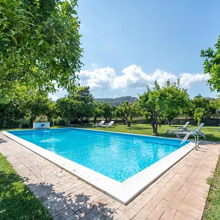 Ancient In The Countryside Of Stilo With Garden Guardavalle